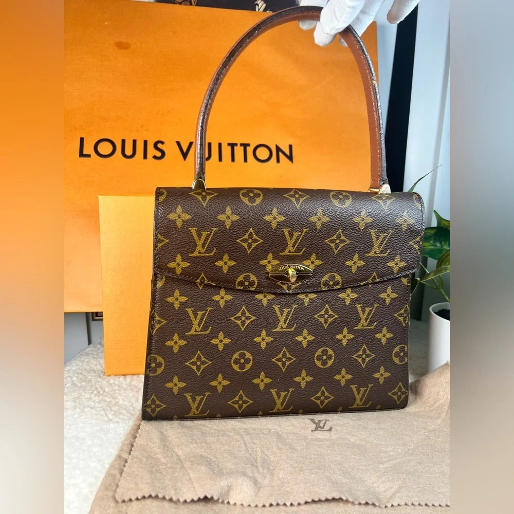 LOUIS VUITTON Monogram Malesherbes Hand Bag - Picture 13 of 17